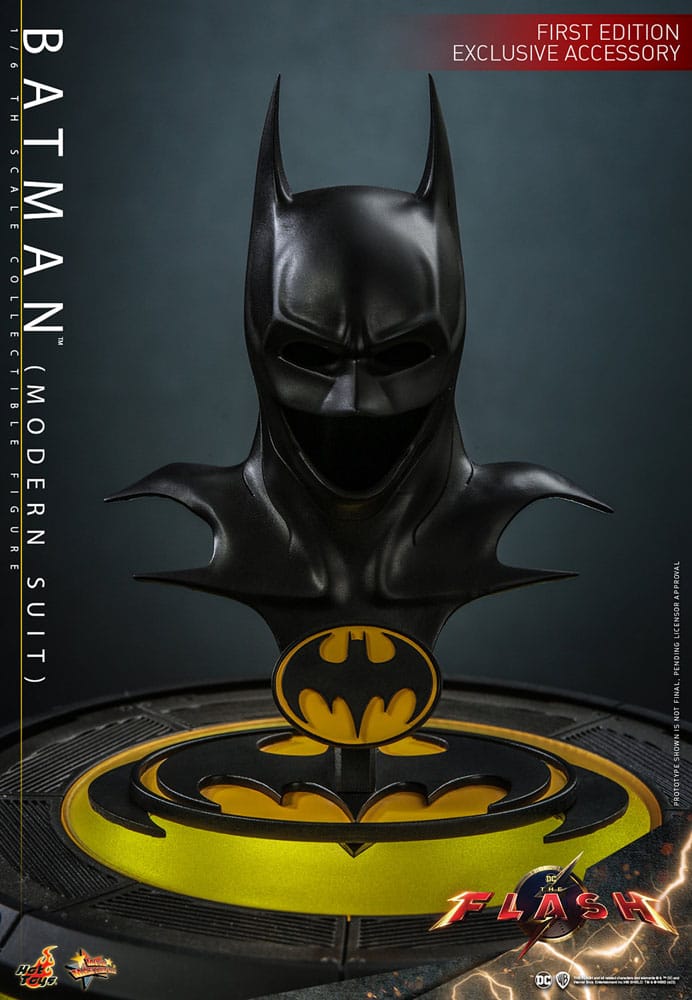 The Flash Movie Masterpiece Actionfigur 1/6 Batman (Modern Suit) 30 cm - Versand: 5-7 Tage nach Bestellung