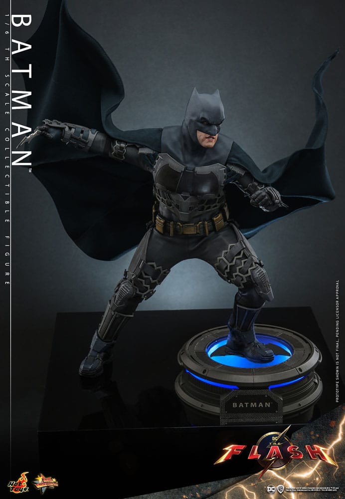 The Flash Movie Masterpiece Actionfigur 1/6 Batman 30 cm - Versand: 5-7 Tage nach Bestellung