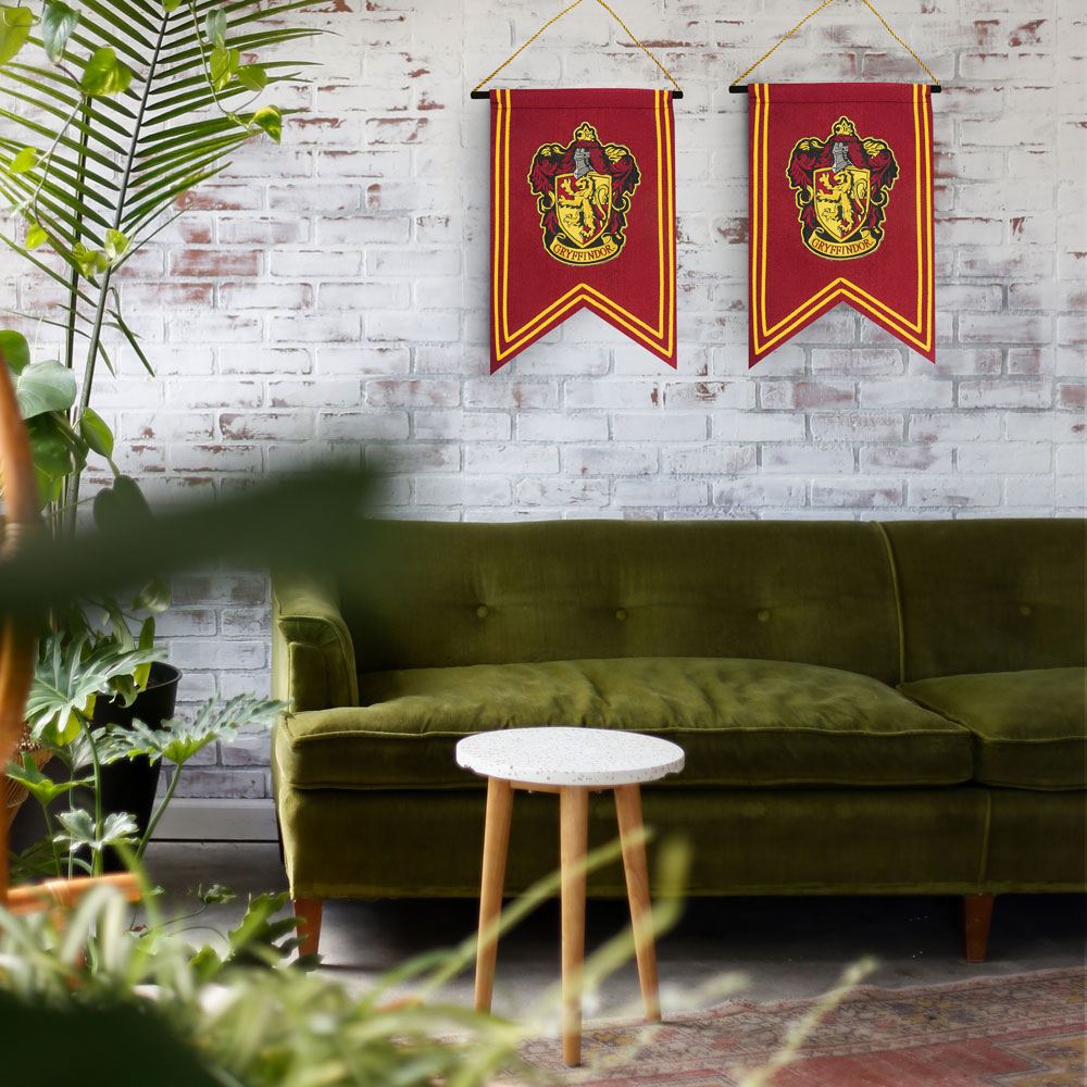 Harry Potter Wandbehang Gryffindor Banner 30 x 44 cm - Preorder - ETA: 15.09.2025