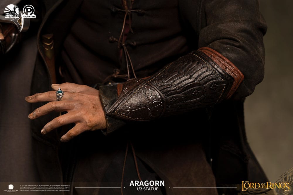 Herr der Ringe Statue 1/2 Aragorn 136 cm - Versand: 5-7 Tage nach Bestellung