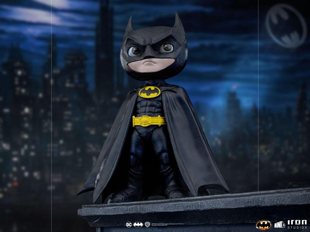 Batman 89 Mini Co. PVC Figur Batman 18 cm - Versand: 5-7 Tage nach Bestellung