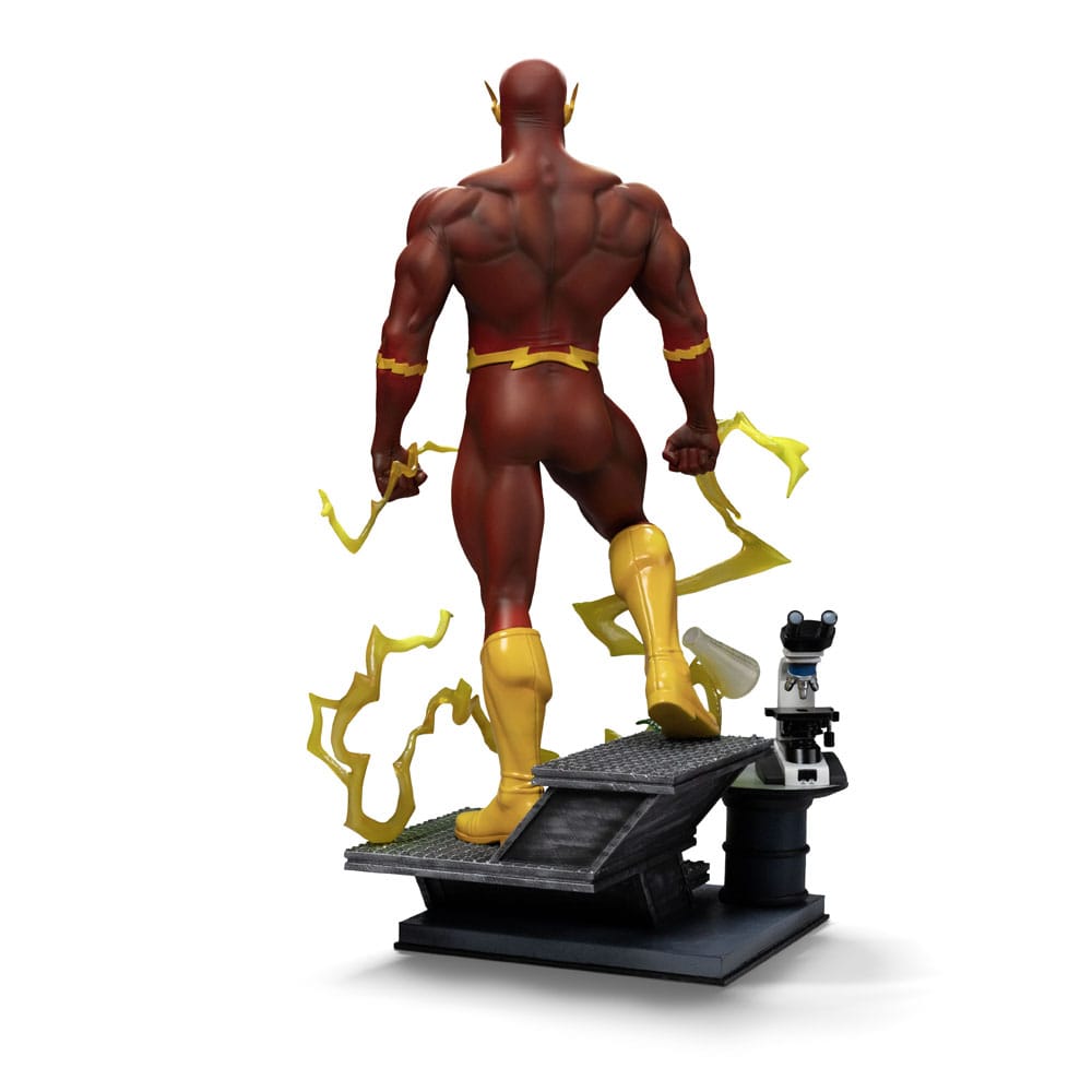 DC Comics Legacy Replica Statue 1/4 Flash 54 cm - Preorder - ETA: 20.10.2026