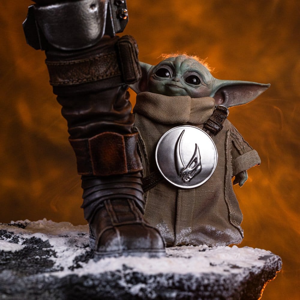 The Mandalorian & Grogu Legacy Replica Statue 1/4 The Mandalorian and Grogu 57 cm - Preorder - ETA: 25.05.2027