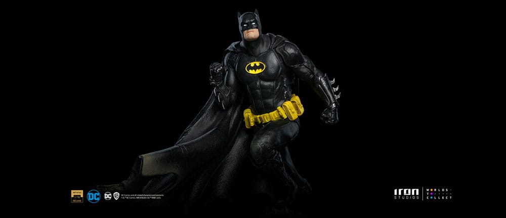 DC Comics BDS Art Scale Statue 1/10 Batman Deluxe (Black Version Exclusive) heo EU Exclusive 30 cm - Versand: 5-7 Tage nach Bestellung