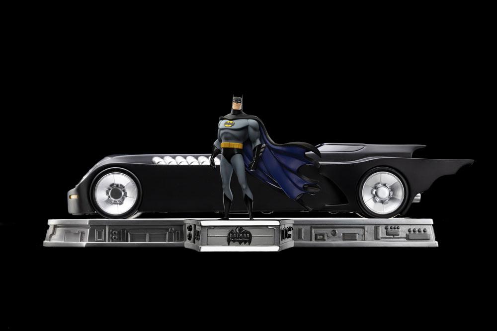 Batman The Animated Series (1992) Art Scale Set Deluxe 1/10 Batman and Batmobile 24 cm - Versand: 5-7 Tage nach Bestellung