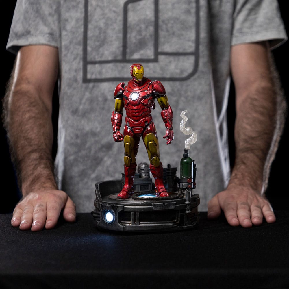 Marvel Deluxe Art Scale Statue 1/10 Iron Man Unleashed 23 cm - Versand: 5-7 Tage nach Bestellung