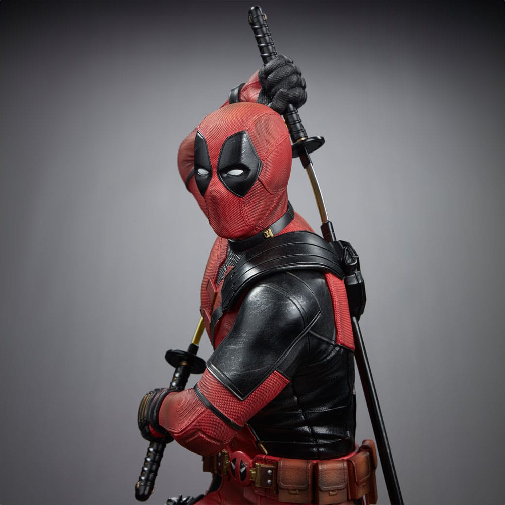 Deadpool 3 Legacy Replica Statue 1/4 Deadpool 58 cm - Preorder - ETA: 18.08.2025