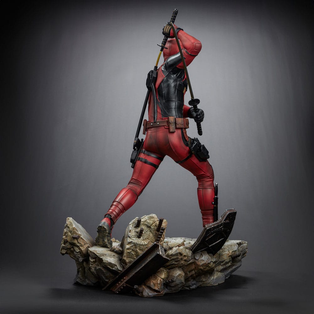 Deadpool 3 Legacy Replica Statue 1/4 Deadpool 58 cm - Preorder - ETA: 18.08.2025