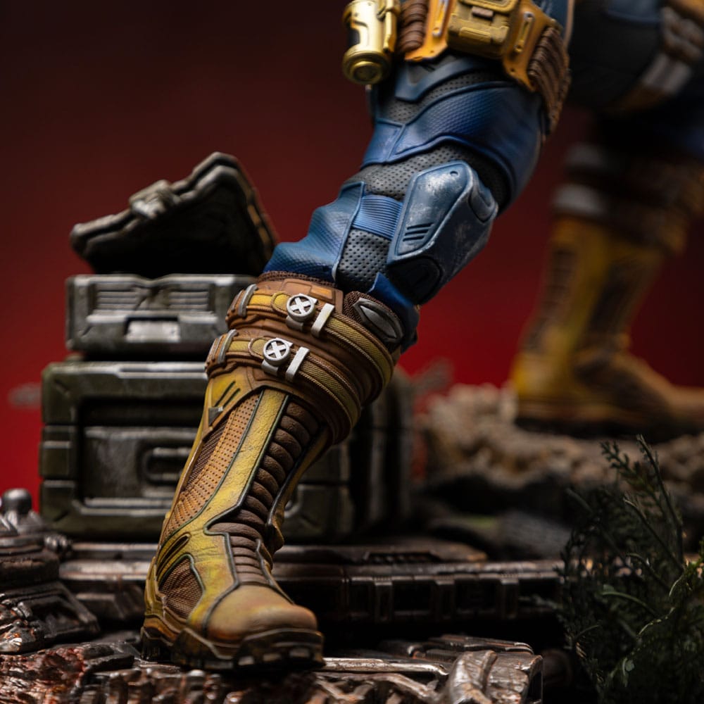 Marvel Legacy Replica Statue 1/4 Cyclops 56 cm - Preorder - ETA: 25.11.2025