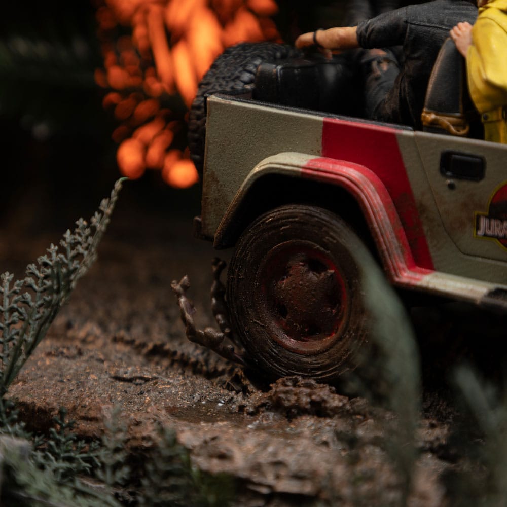 Jurassic Park Demi Art Scale Statue 1/20 T-Rex Chase - Preorder - ETA: 25.11.2025