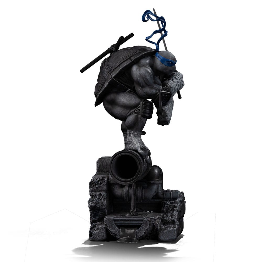 Teenage Mutant Ninja Turtles Art Scale Statue 1/10 Leonardo Black and White Variant 26 cm heo exclusive - Preorder - ETA: 25.12.2025