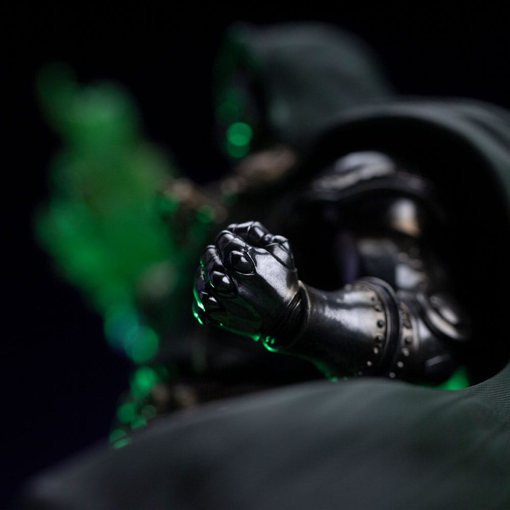 The Infinity Gauntlet Marvel Legends Diorama Art Scale Statue 1/10 Doctor Doom Deluxe Edition 42 cm - Preorder - ETA: 20.12.2025