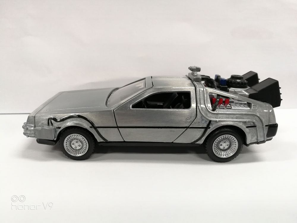 Zurück in die Zukunft Hollywood Rides Diecast Modell 1/32 DeLorean Time Machine - Versand: 5-7 Tage nach Bestellung