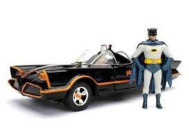 Batman Diecast Modell 1/24 1966 Classic TV Series Batmobil mit Figur - Preorder - ETA: 20.12.2025