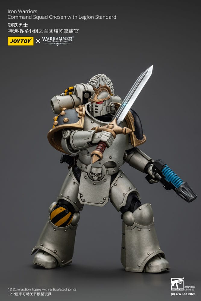 Warhammer The Horus Heresy Actionfigur 1/18 lron Warriors Command Squad Chosen with Legion Standard 12 cm - Preorder - ETA: 26.01.2026