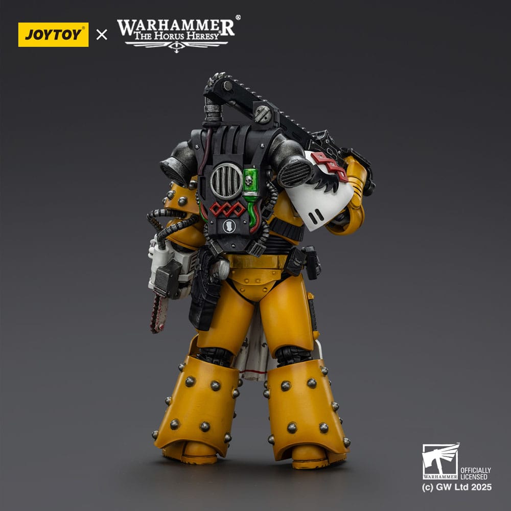 Warhammer 40,000: imperial Fists Actionfigur Legion Apothecary 12 cm - Preorder - ETA: 25.02.2026