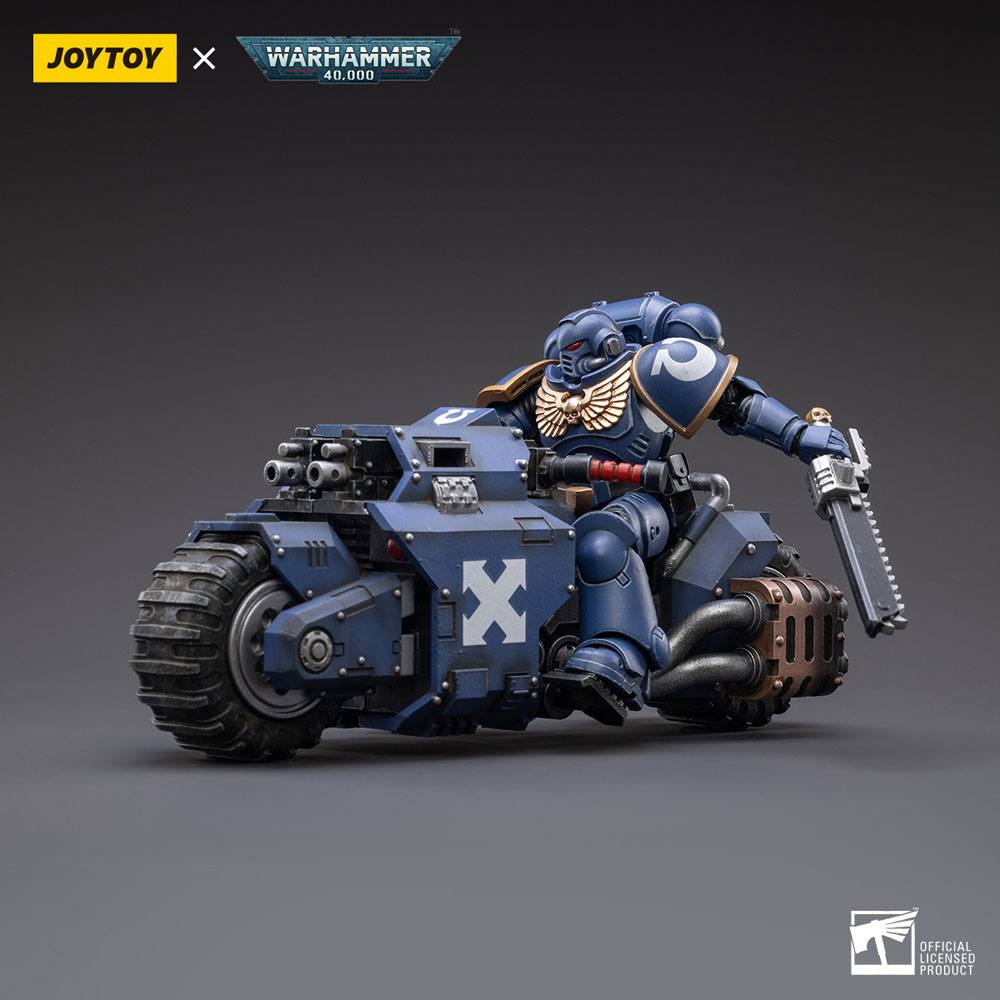 Warhammer 40k Fahrzeug 1/18 Ultramarines Outrider Bike 22 cm  - Preorder - ETA: 25.03.2026