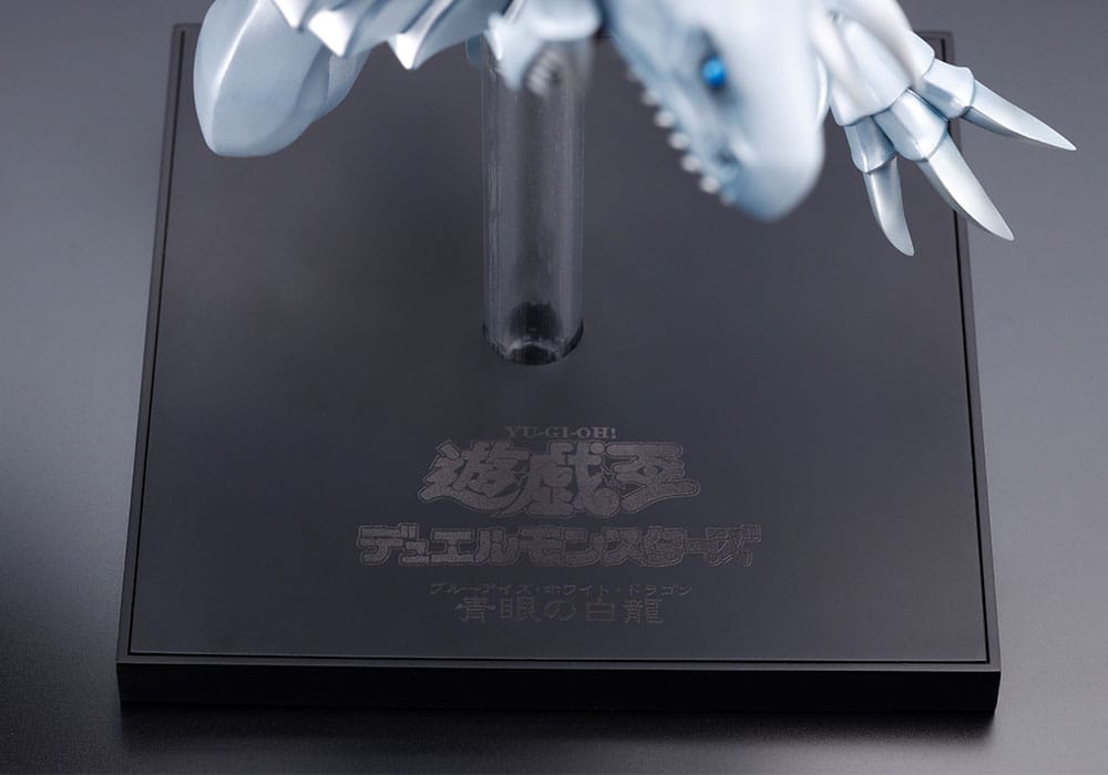 Yu-Gi-Oh! Oshi Works Statue Blue-Eyes White Dragon 25 cm - Preorder - ETA: 25.07.2026