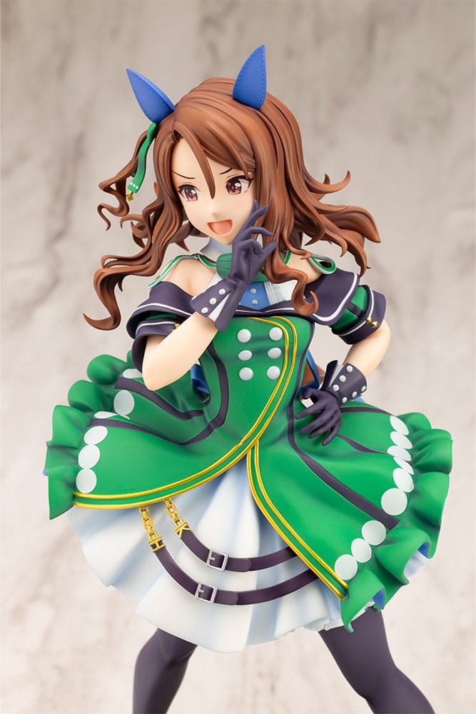 Uma Musume Pretty Derby PVC Statue 1/7 King Halo 25 cm - Versand: 7 Tage nach Bestellung