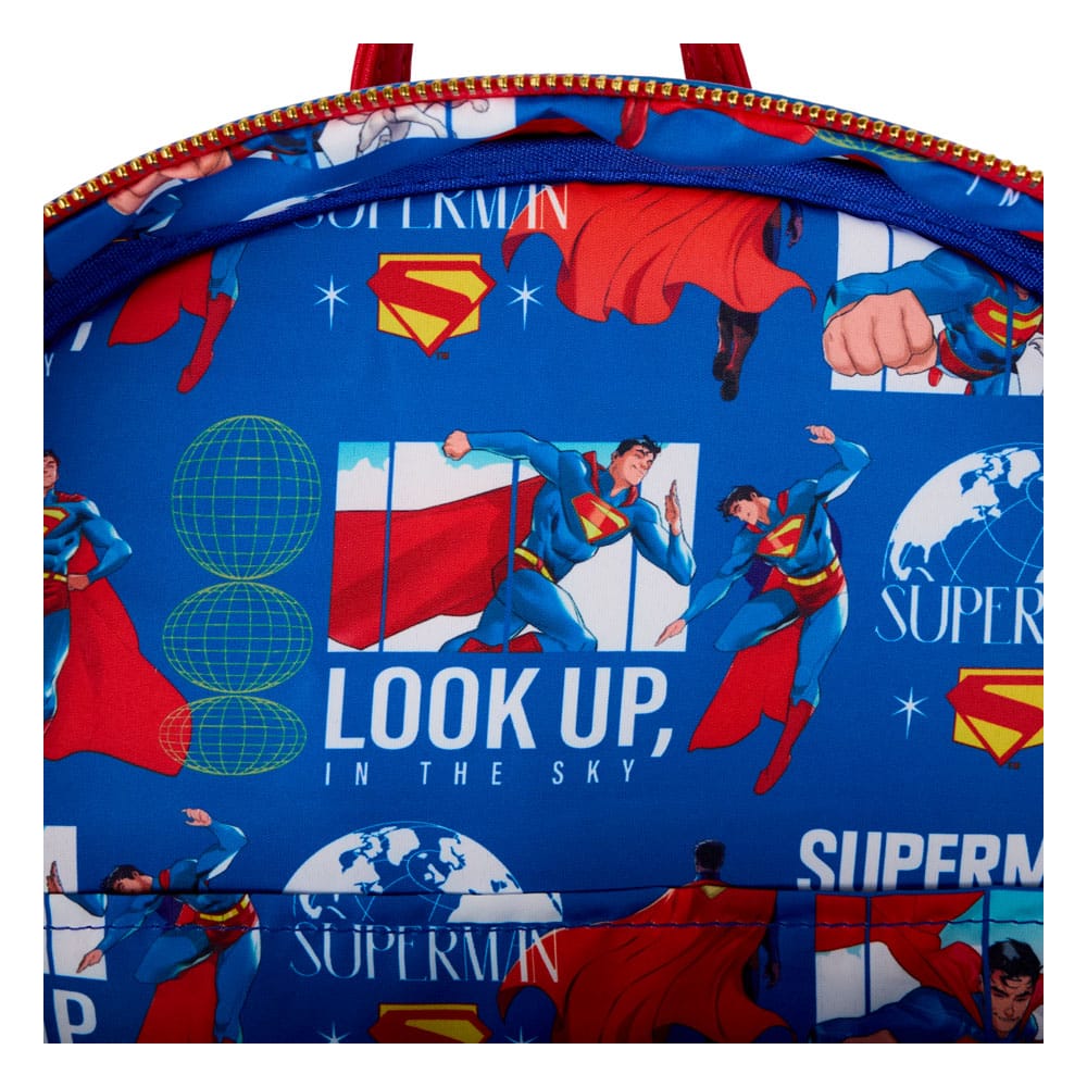 Warner Bros by Loungefly Full-Size Rucksack Superman - Versand: 5-7 Tage nach Bestellung