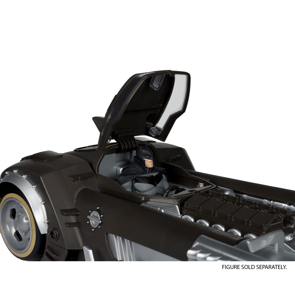 DC Multiverse Fahrzeug White Knight Batmobile (Gold Label) 18 cm - Versand: 5-7 Tage nach Bestellung