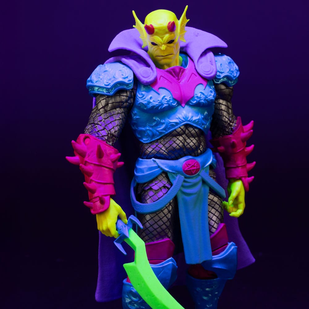 DC Multiverse Actionfigur The Demon (Demon Knights) Black Light Edition (Gold Label) 18 cm - Versand: 5-7 Tage nach Bestellung