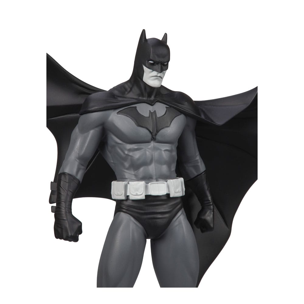 DC Direct Statue Batman Black & White Batman (by Jorge Jimenez) 27 cm - Versand: 5-7 Tage nach Bestellung
