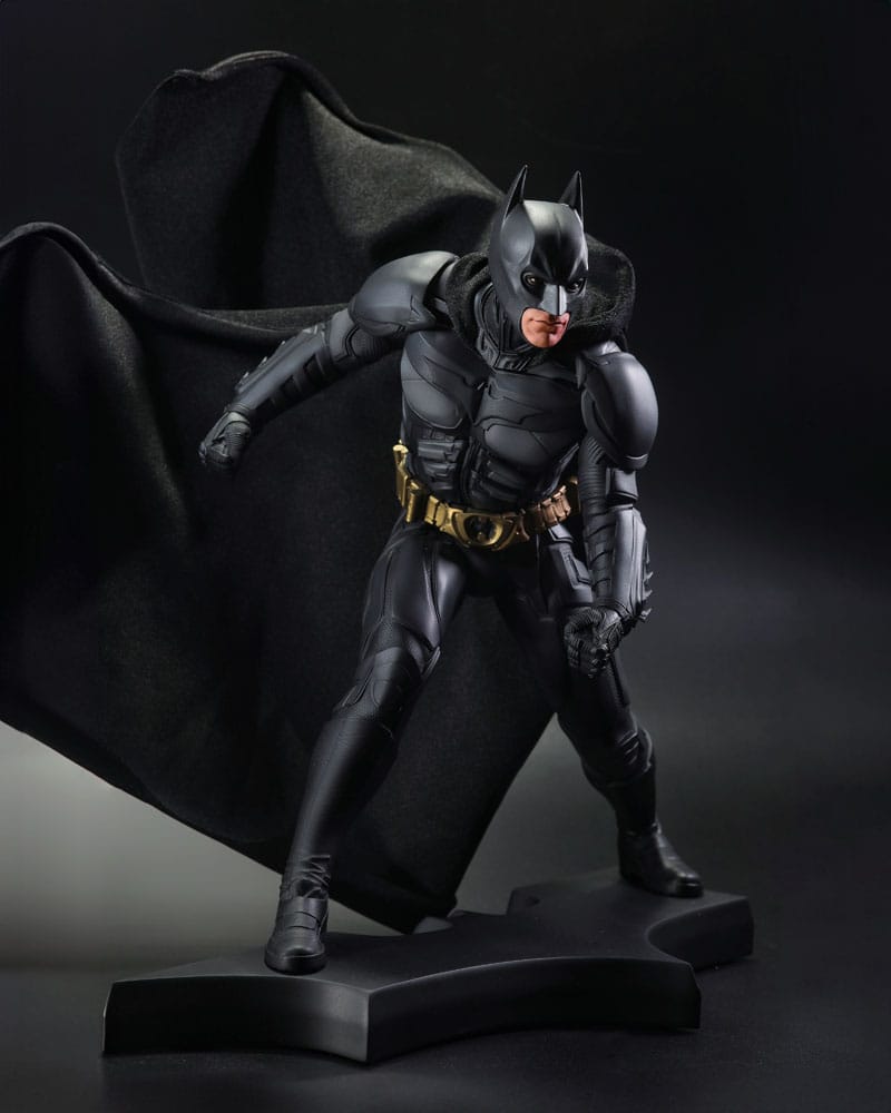 DC Direct Statue DC Movie Statues Batman (The Dark Knight) 24 cm - Versand: 5-7 Tage nach Bestellung