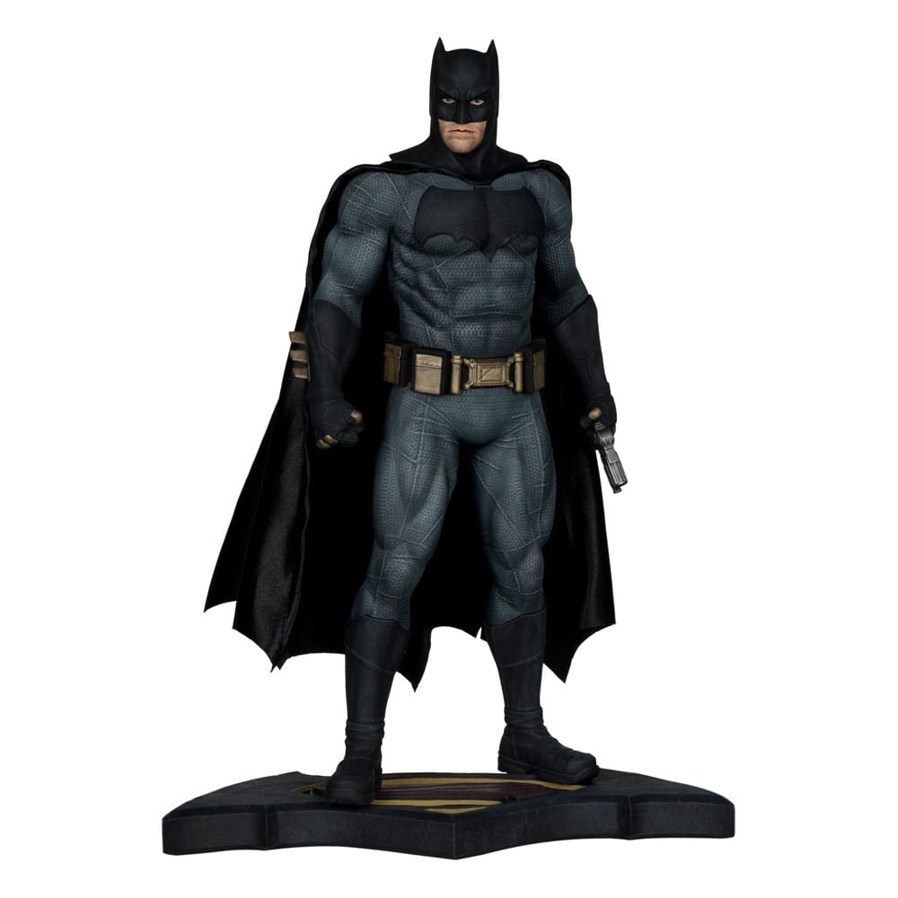 Batman v Superman: Dawn of Justice Statue 1/6 Batman 32 cm - Versand: 5-7 Tage nach Bestellung
