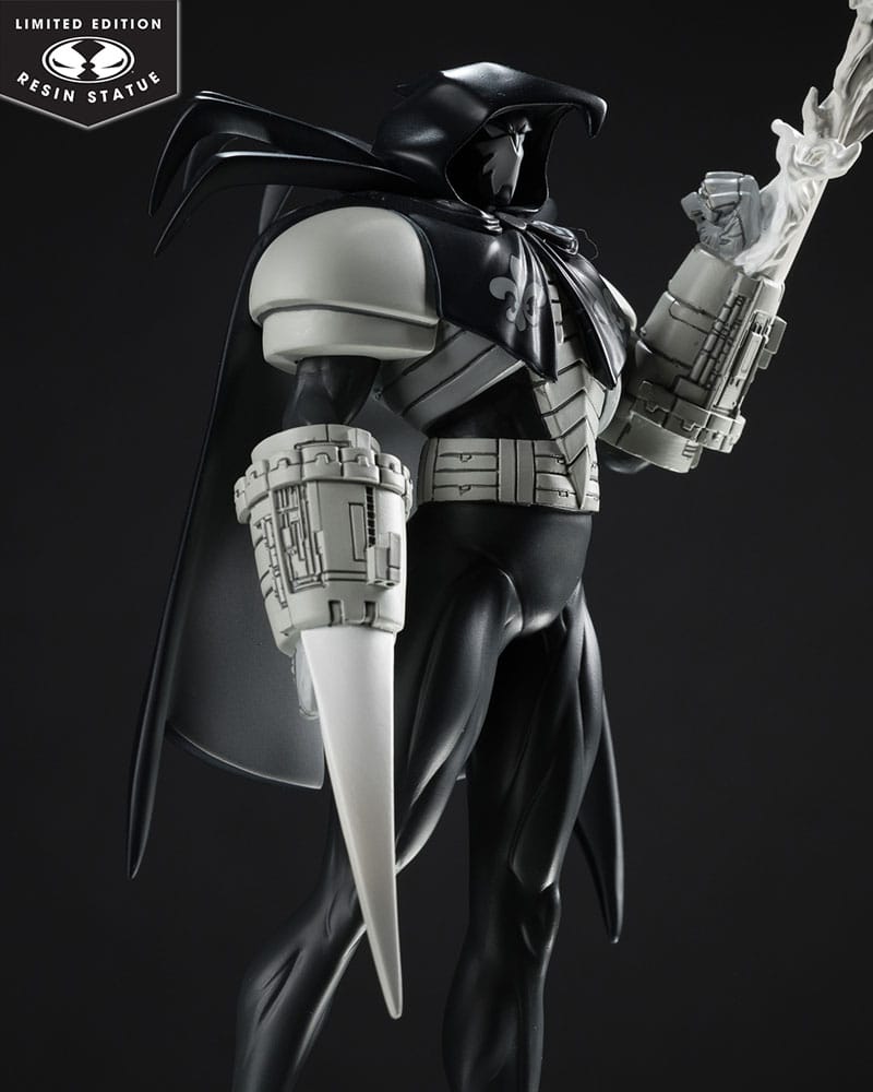 DC Direct Batman: Black & White Statue 1/10 Azrael by Joe Quesada 21 cm - Preorder - ETA: 29.12.2025