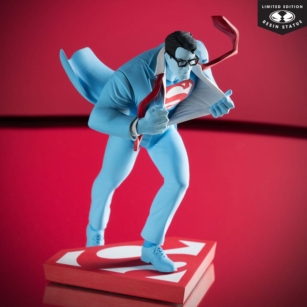 DC Direct Statue 1/10 Superman Red and Blue: Superman by Clayton Henry Limited Edition 16 cm - Preorder - ETA: 25.02.2026