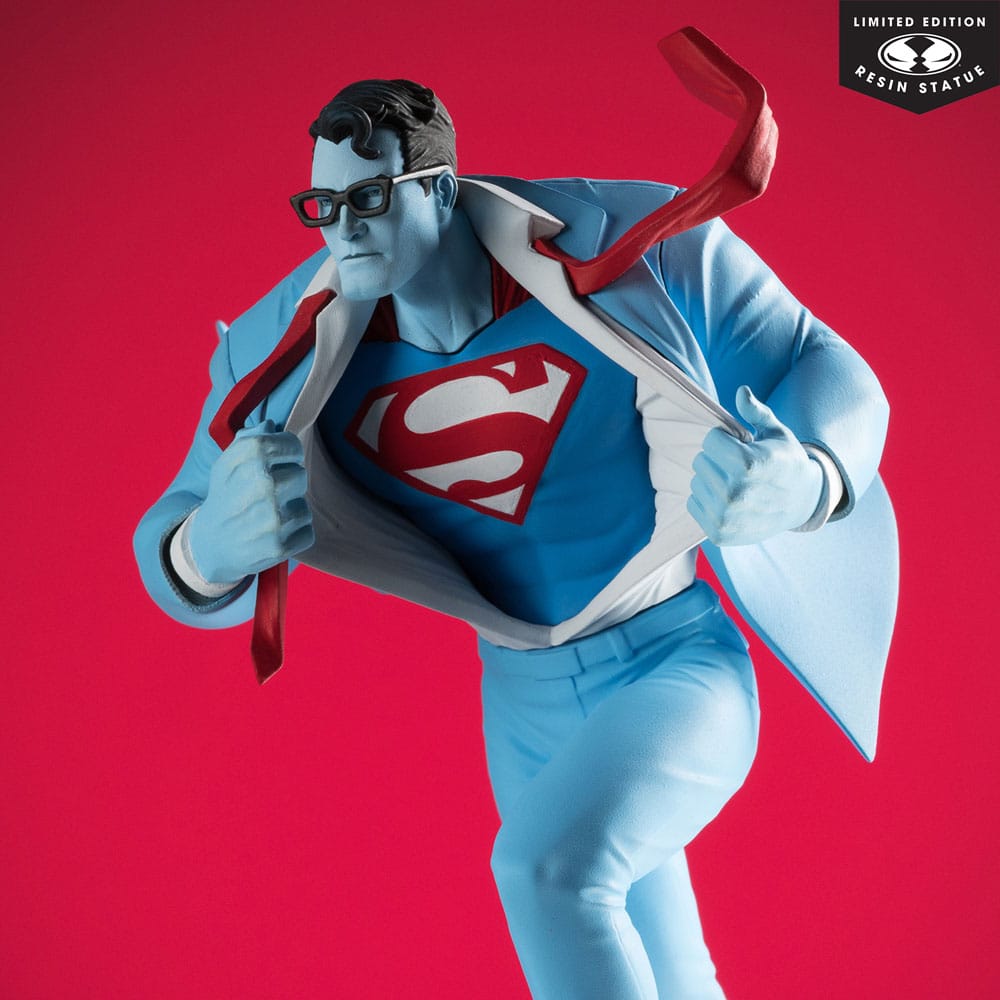 DC Direct Statue 1/10 Superman Red and Blue: Superman by Clayton Henry Limited Edition 16 cm - Preorder - ETA: 25.02.2026