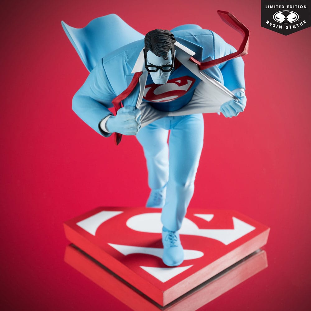 DC Direct Statue 1/10 Superman Red and Blue: Superman by Clayton Henry Limited Edition 16 cm - Preorder - ETA: 25.02.2026