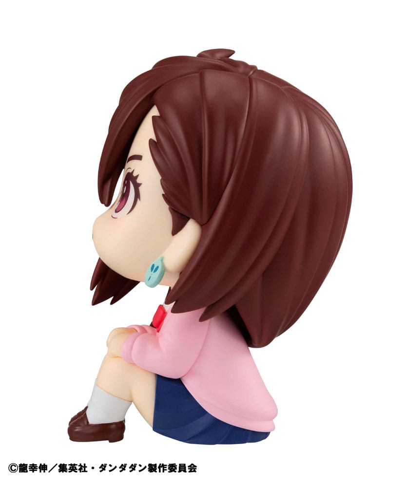 Dandadan Look Up PVC Statue Momo 11 cm - Versand: 5-7 Tage nach Bestellung