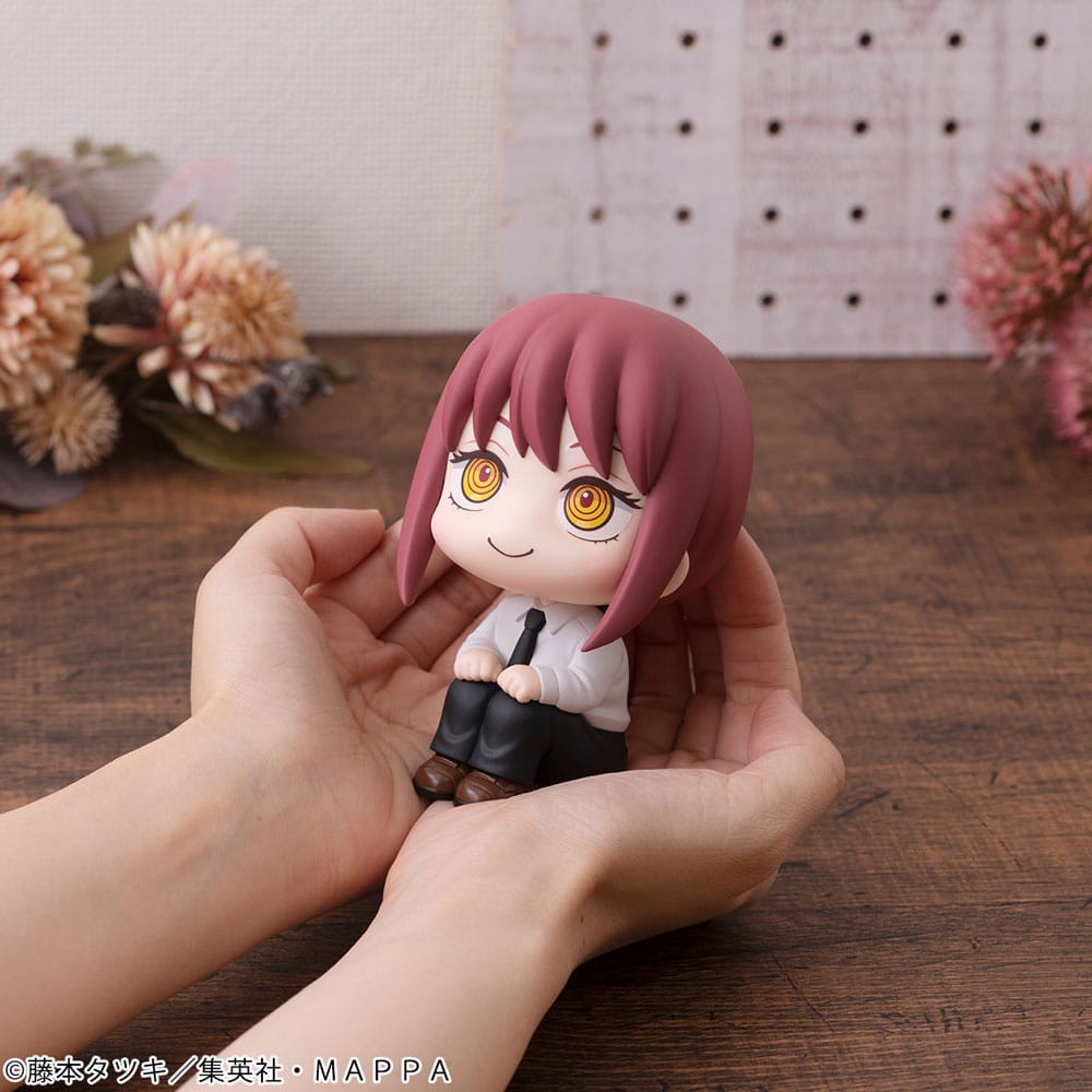 Chainsaw Man Look Up PVC Statue Makima 11 cm - Preorder - ETA: 21.11.2025