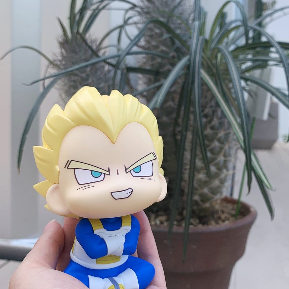 Dragon Ball DAIMA Look Up PVC Figur Super Saiyan Vegeta (mini) 11 cm - Preorder - ETA: 25.02.2027