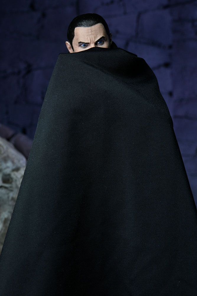 Universal Monsters Actionfigur Ultimate Dracula (Transylvania) 18 cm - Preorder - ETA: 16.02.2026