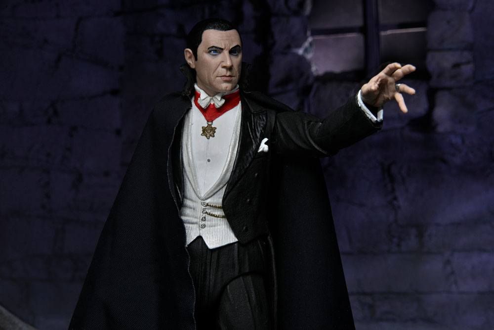 Universal Monsters Actionfigur Ultimate Dracula (Transylvania) 18 cm - Preorder - ETA: 16.02.2026