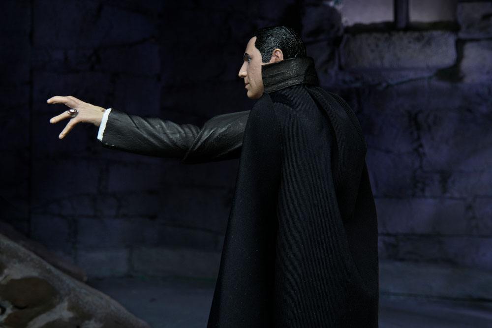 Universal Monsters Actionfigur Ultimate Dracula (Transylvania) 18 cm - Preorder - ETA: 16.02.2026
