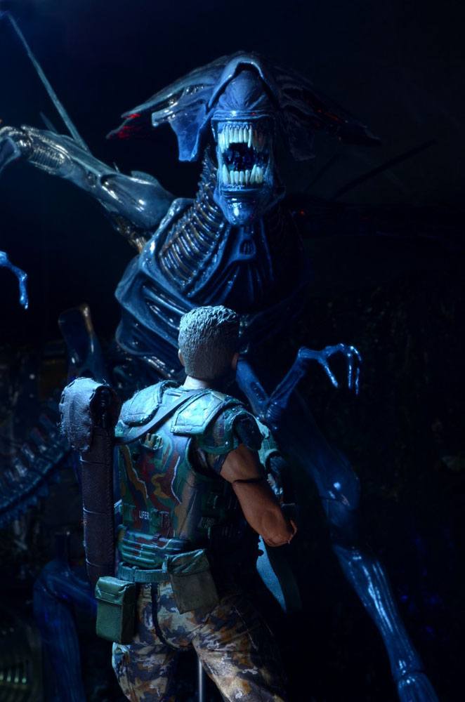 Aliens Ultra Deluxe Actionfigur Alien Queen 38 cm - Preorder - ETA: 29.12.2025