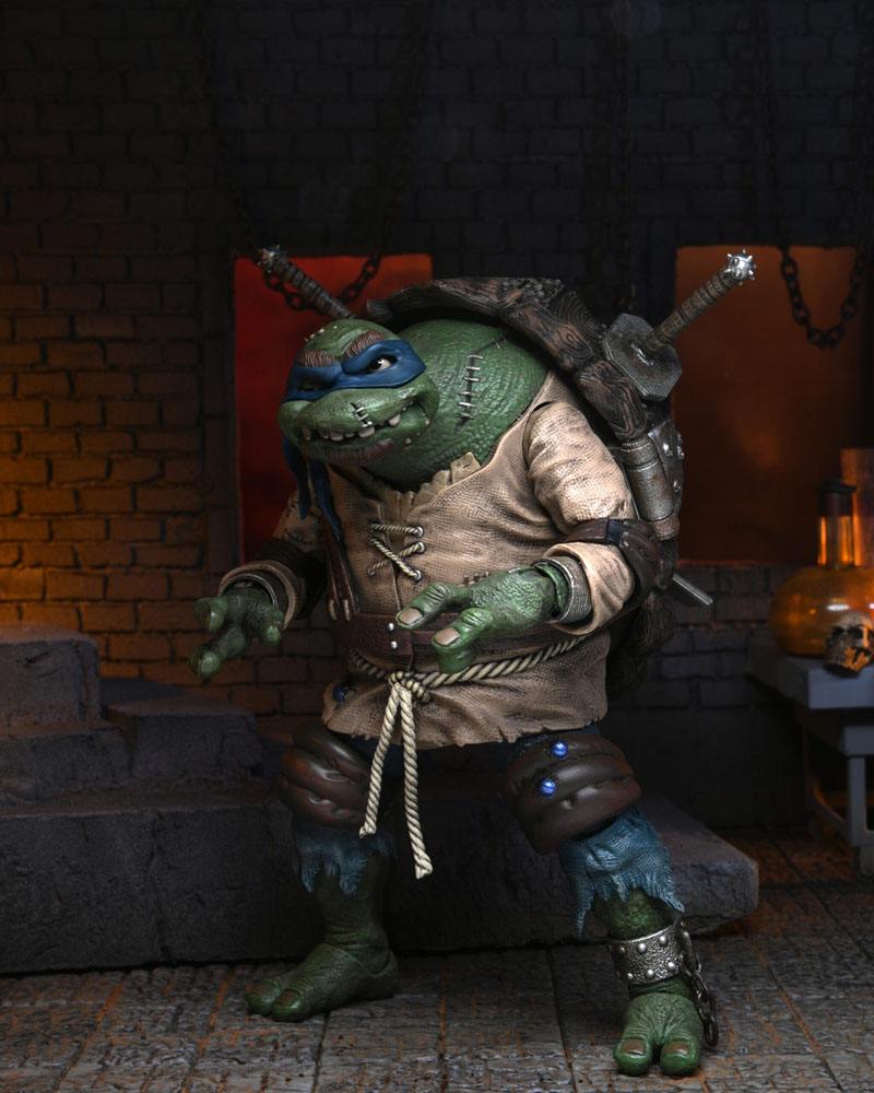 Universal Monsters x Teenage Mutant Ninja Turtles Actionfigur Ultimate Leonardo as The Hunchback 18 cm - Preorder - ETA: 16.02.2026