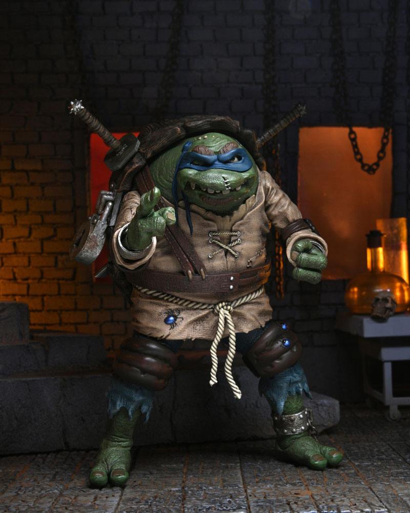 Universal Monsters x Teenage Mutant Ninja Turtles Actionfigur Ultimate Leonardo as The Hunchback 18 cm - Preorder - ETA: 16.02.2026