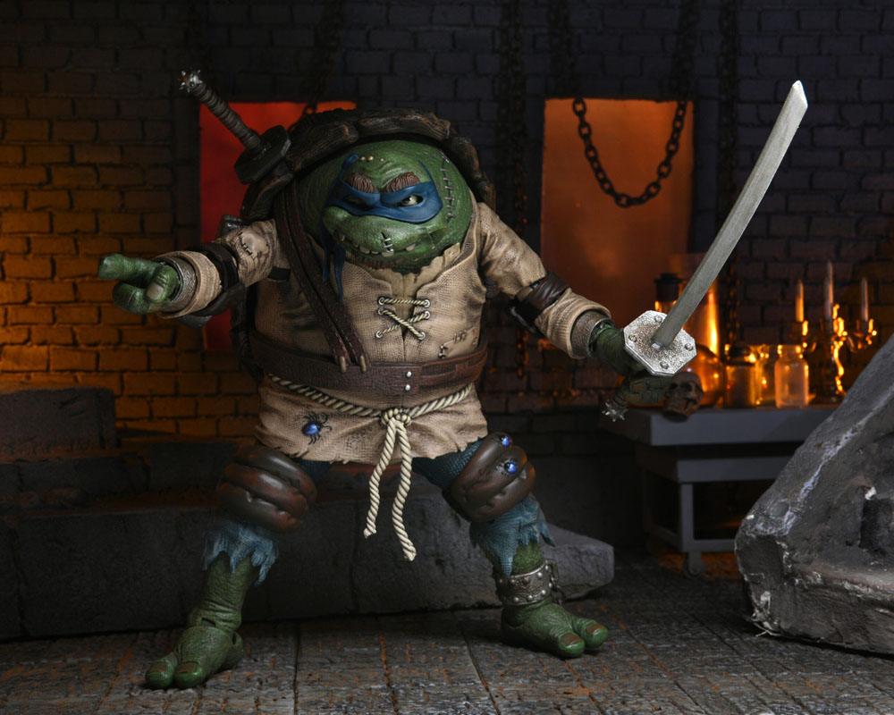 Universal Monsters x Teenage Mutant Ninja Turtles Actionfigur Ultimate Leonardo as The Hunchback 18 cm - Preorder - ETA: 16.02.2026
