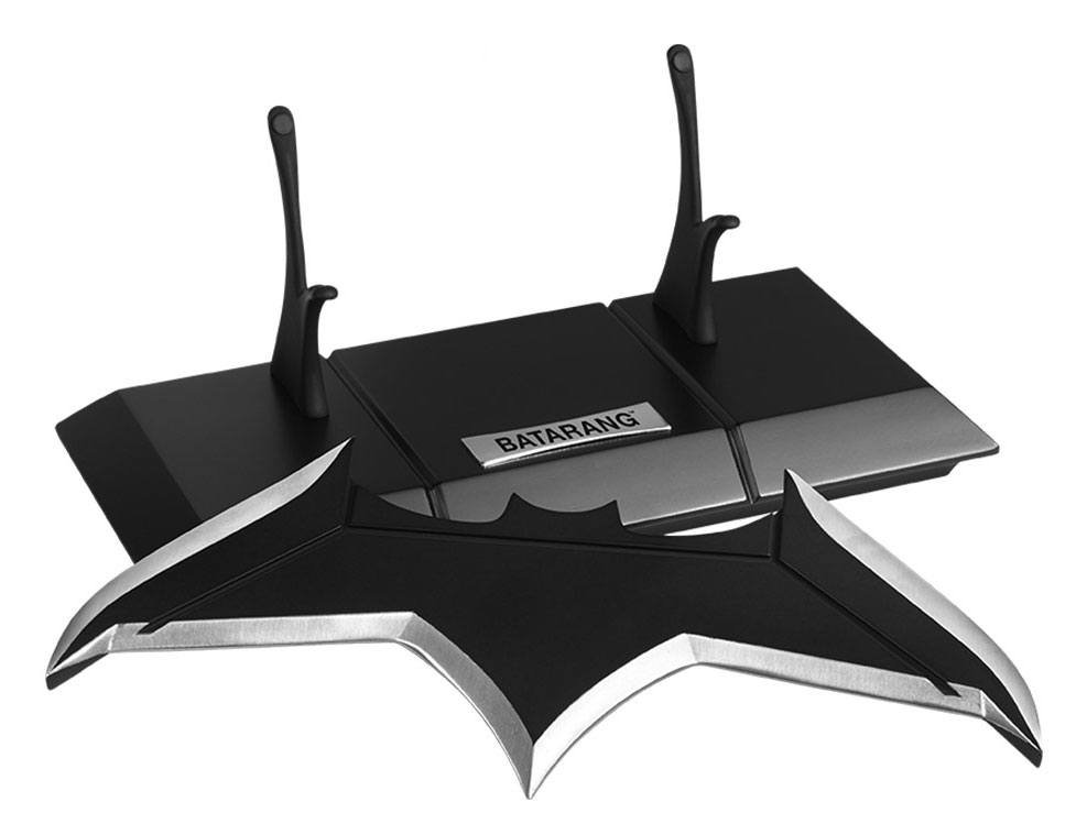 Justice League Replik 1/1 Batarang - Preorder - ETA: 01.10.2025