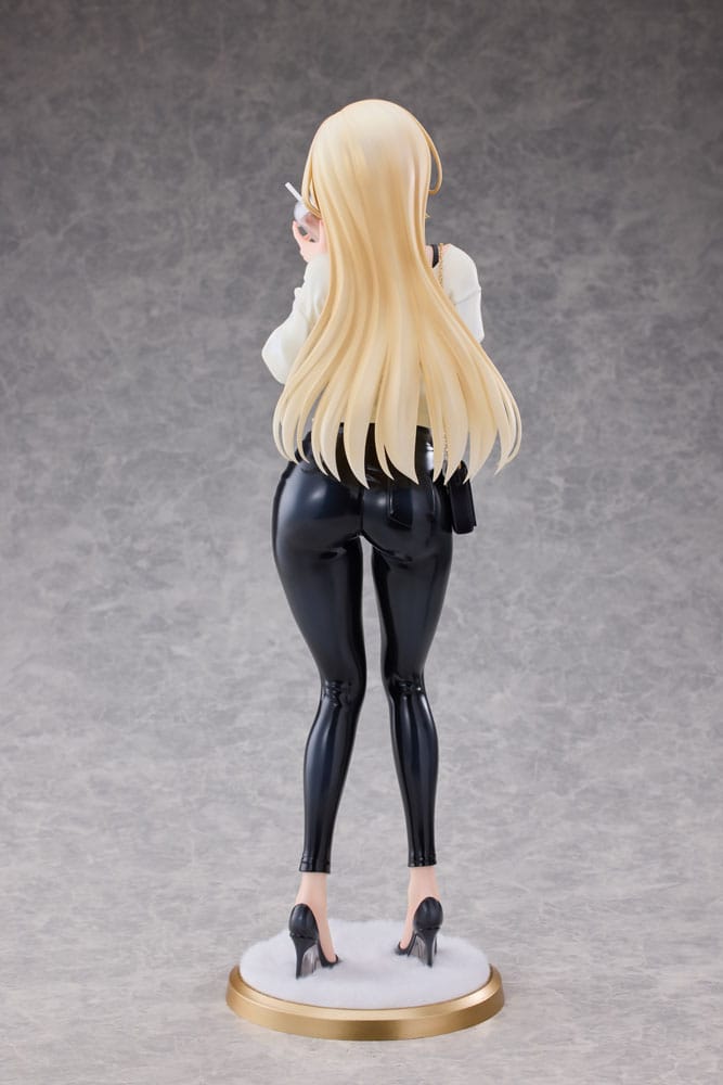 Original Character Statue 1/4 Aoi Koigakubo Illustrated by Fujiko Leather Pants Deluxe Edition 42 cm - Preorder - ETA: 25.08.2026