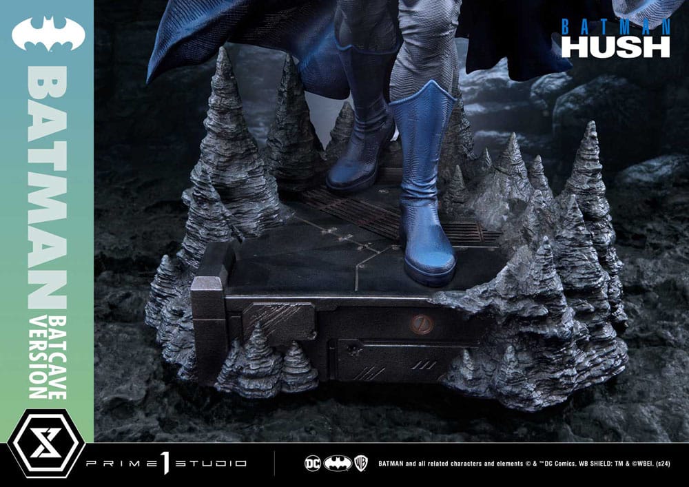 Batman Ultimate Premium Masterline Series Statue 1/4 Hush (Comics) Batman Deluxe Version 56 cm - Preorder - ETA: 25.05.2026