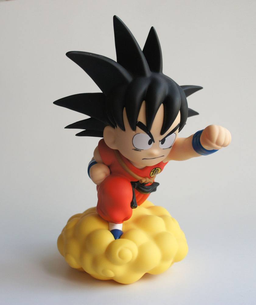Dragon Ball Chibi Spardose Son Goku auf Überschallwolke 22 cm - Preorder - ETA: 14.10.2025