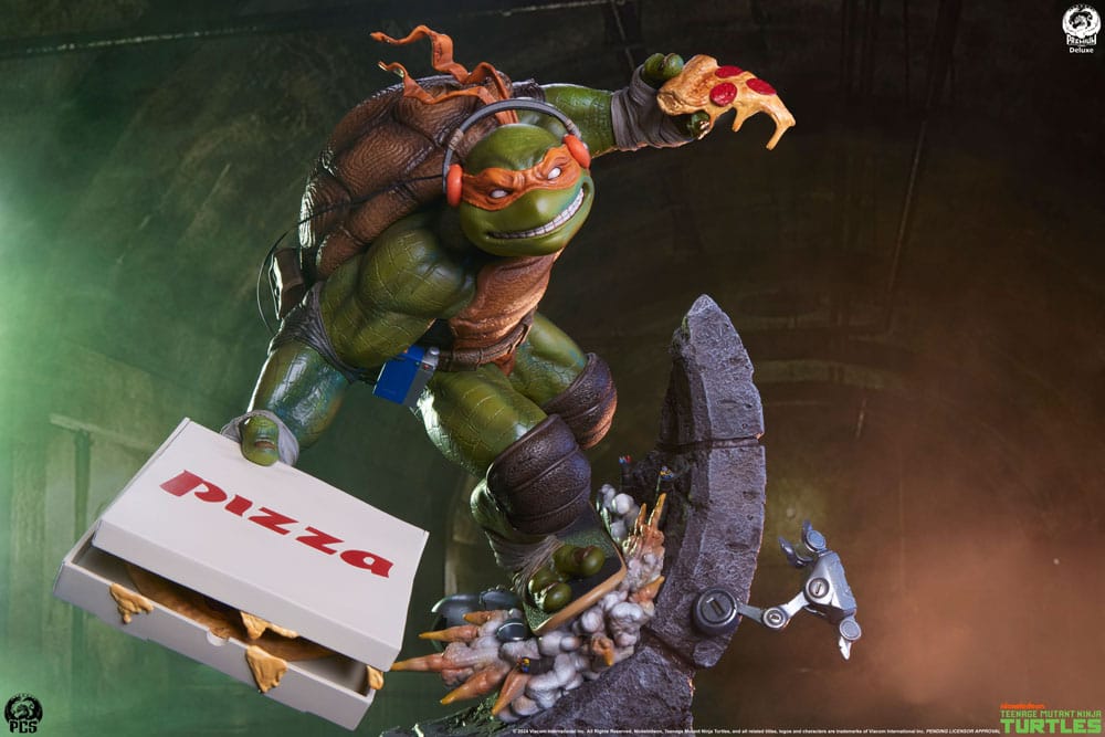 Teenage Mutant Ninja Turtles Statue 1/3 Michelangelo Deluxe Edition 67 cm - Preorder - ETA: 25.11.2025