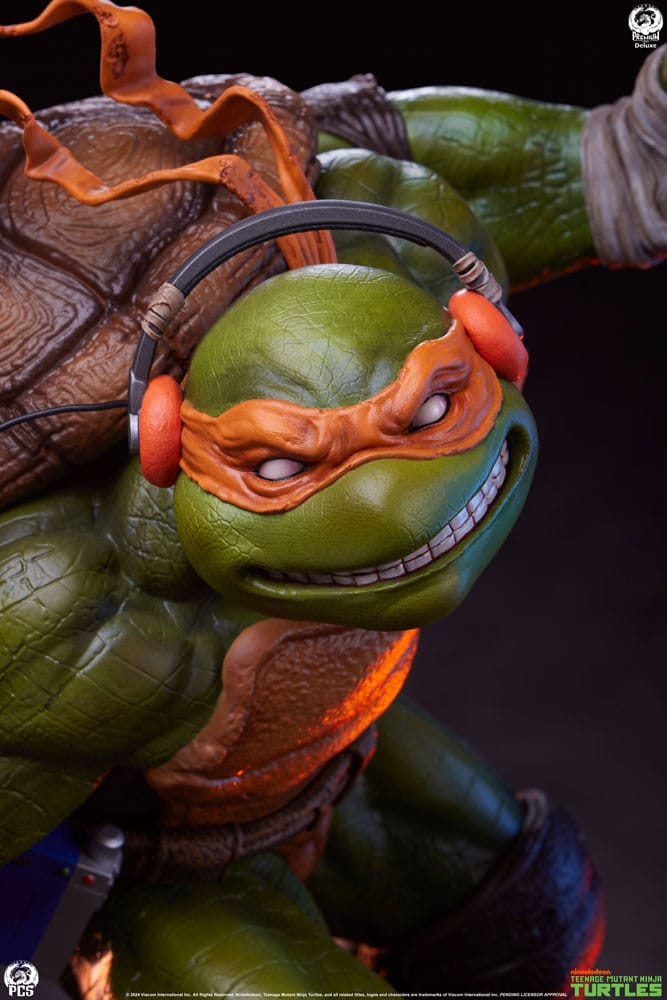 Teenage Mutant Ninja Turtles Statue 1/3 Michelangelo Deluxe Edition 67 cm - Preorder - ETA: 25.11.2025