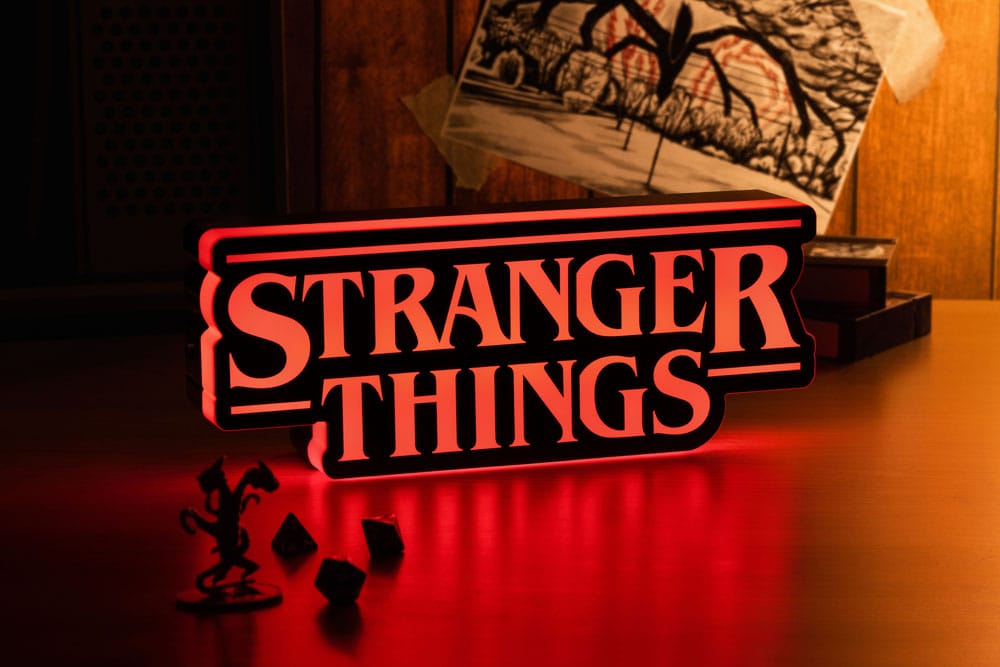 Stranger Things Leuchte Logo 31 cm - Versand: 5-7 Tage nach Bestellung